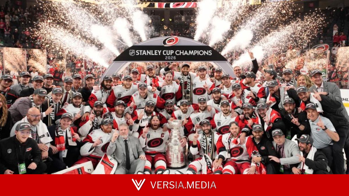 Los Carolina Hurricanes conquistan la Stanley Cup dos décadas después — Sport | Versia.media