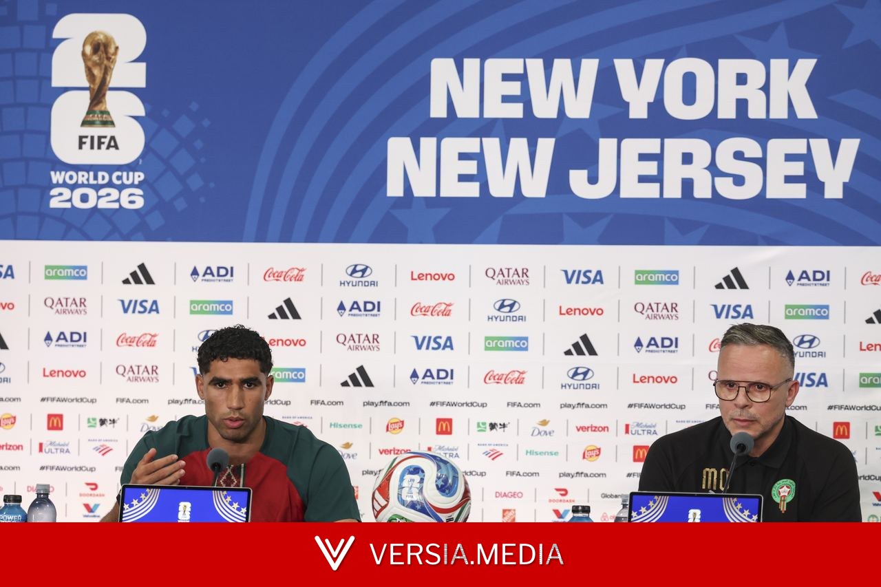 La FIFA da marcha atrás: se podrá preguntar en español en todas las ruedas de prensa — Sport | Versia.media