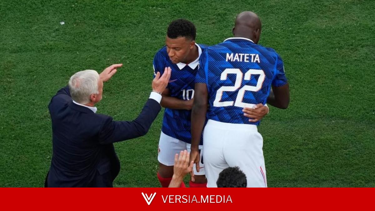 El gesto de Deschamps a Mbappé tras cambiarlo del que todo el mundo habla