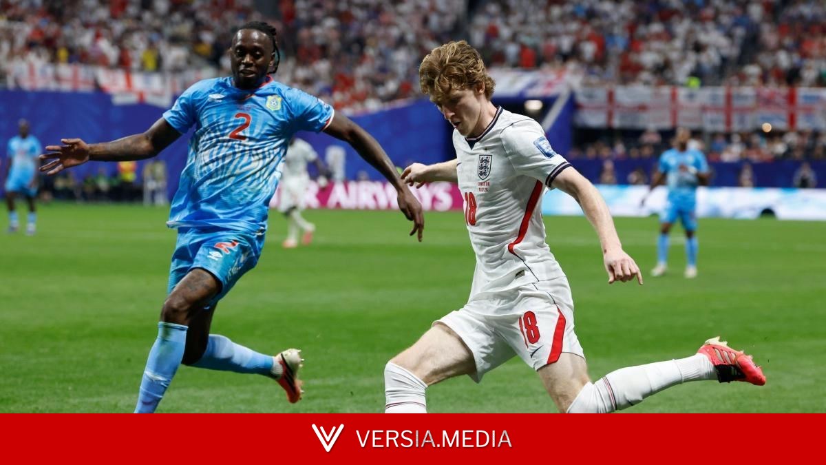 Gordon pelea el puesto a Rashford para el asalto al Azteca