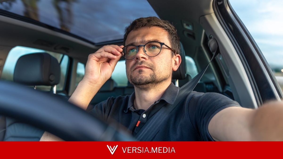 ¿Es obligatorio llevar un segundo par de gafas en el coche?: aclaramos la confusión que aún existe