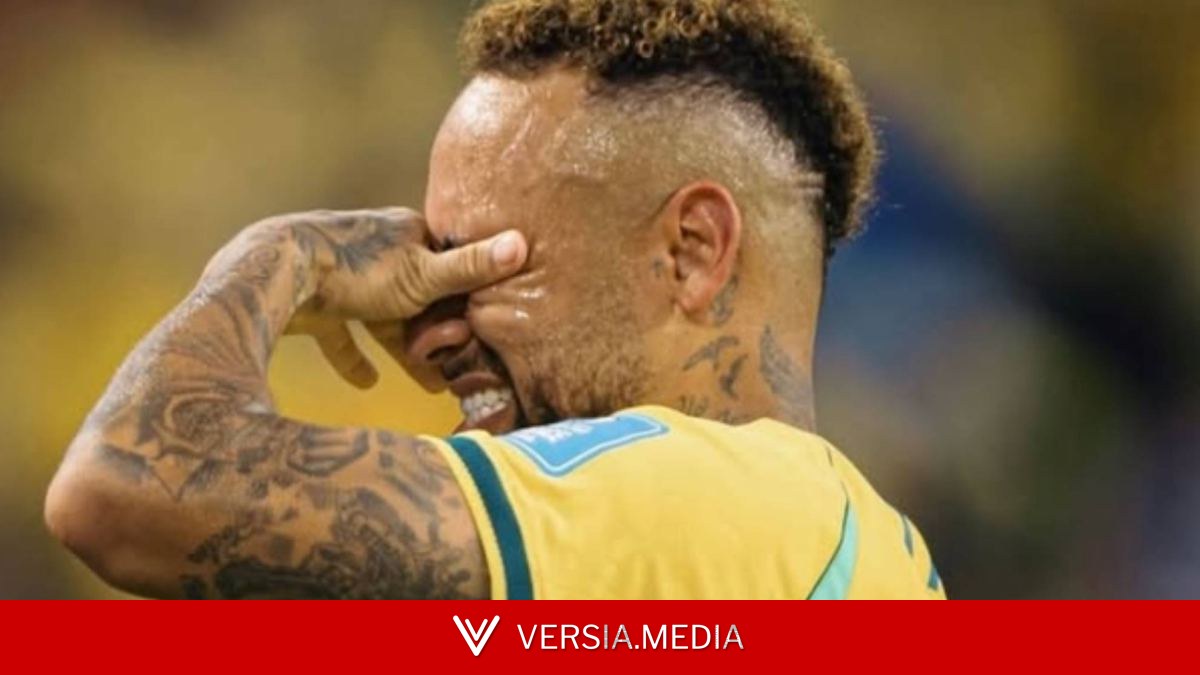 Cinco días después de la eliminación del Mundial, Neymar abandona otro, el de póquer